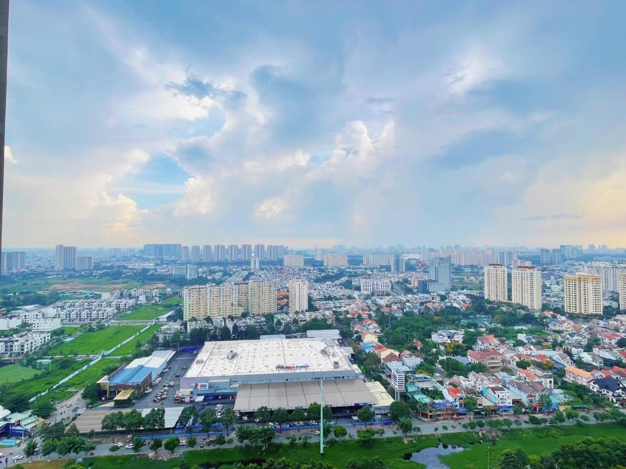 Mrt Apartment In Masteri Thao Dien Thành Pho Ho Chí Minh Esterno foto